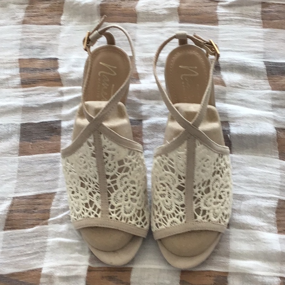 Nanette Lepore Ivory pumps size 6 1/2 M.